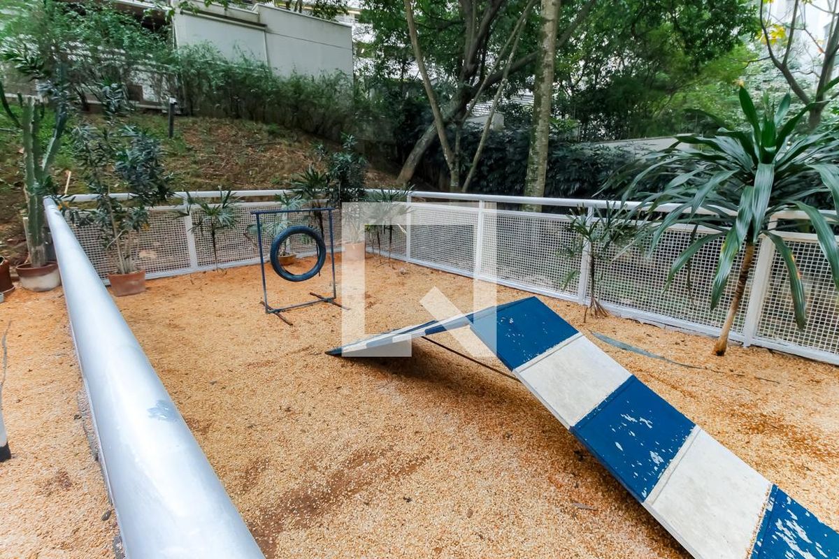 Apartamento, 2 quartos, 75 m² - Foto 43
