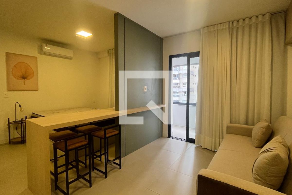 Apartamento à Venda - Bosque, 1 Quarto,  46 m2 em , Campinas - sp | SoloBR