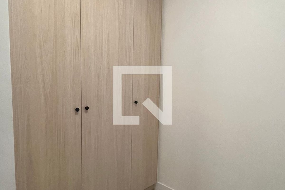 Apartamento à Venda - Bosque, 1 Quarto,  46 m2 em , Campinas - sp | SoloBR