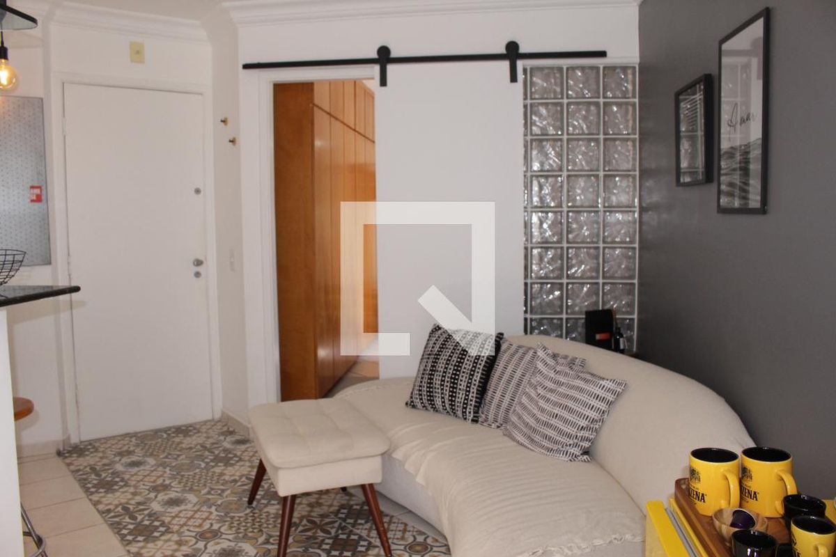 Apartamento, 1 quarto, 37 m² - Foto 1