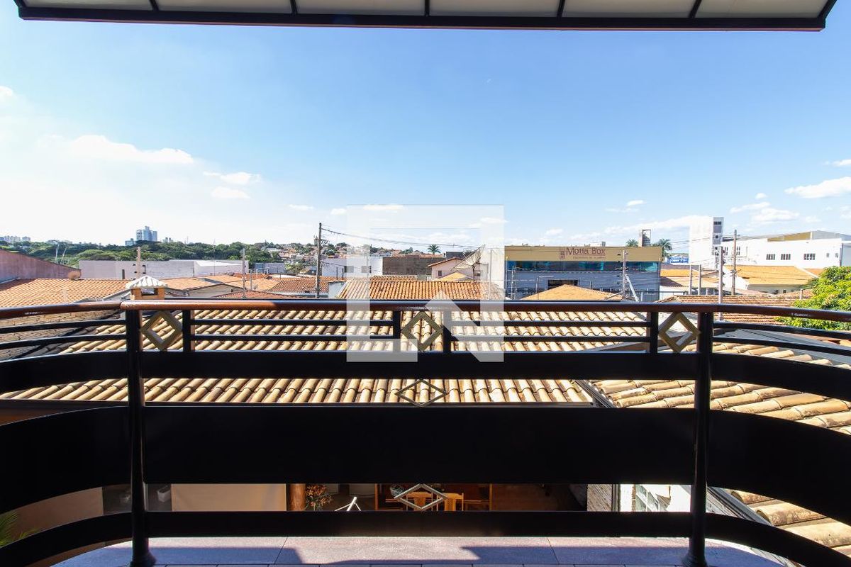 Casa à Venda - Taquaral, 4 Quartos,  430 m2 em , Campinas - sp | SoloBR