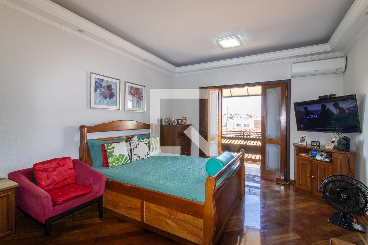 Casa à Venda - Taquaral, 4 Quartos,  430 m2 em , Campinas - sp | SoloBR