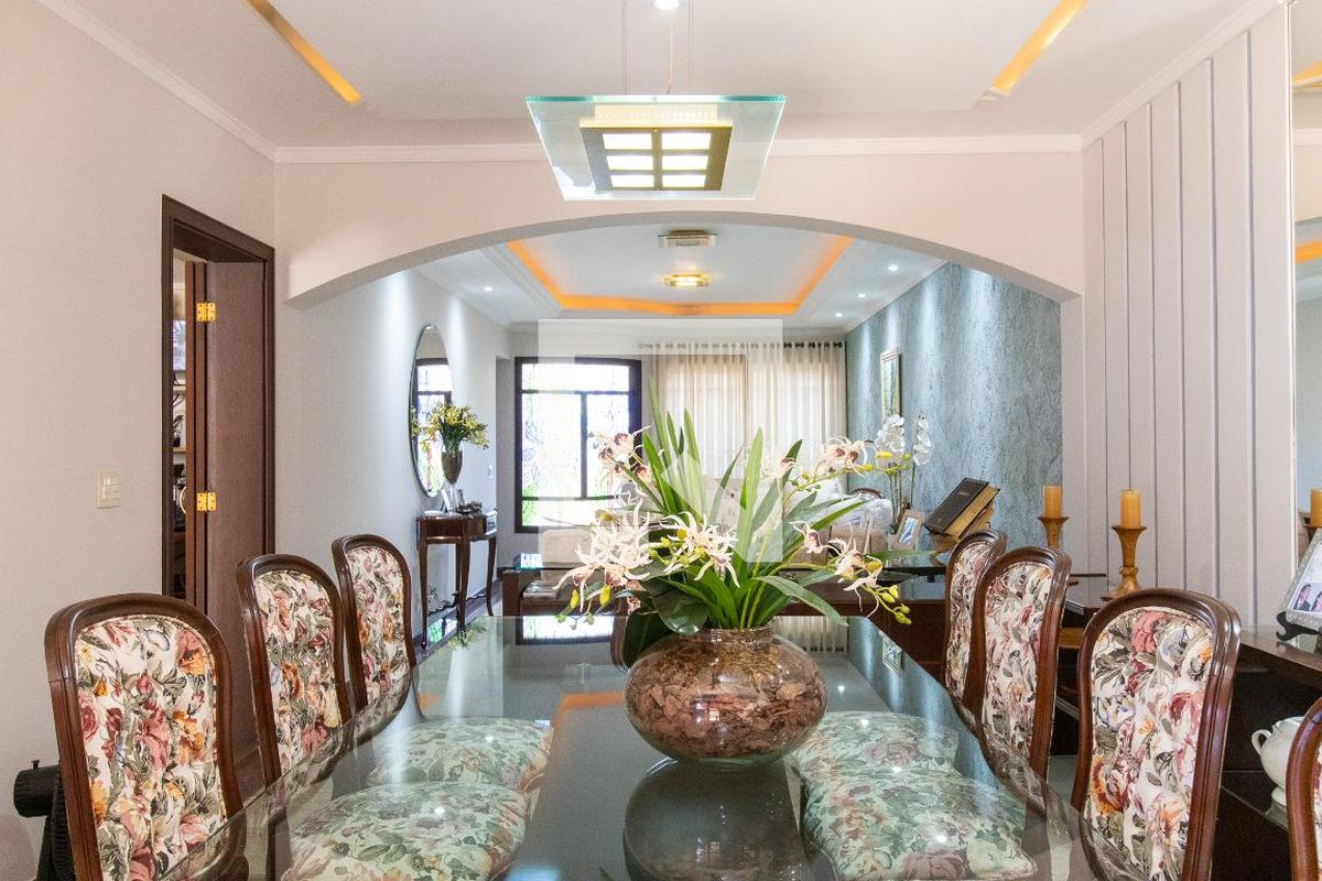 Casa à Venda - Taquaral, 4 Quartos,  430 m2 em , Campinas - sp | SoloBR