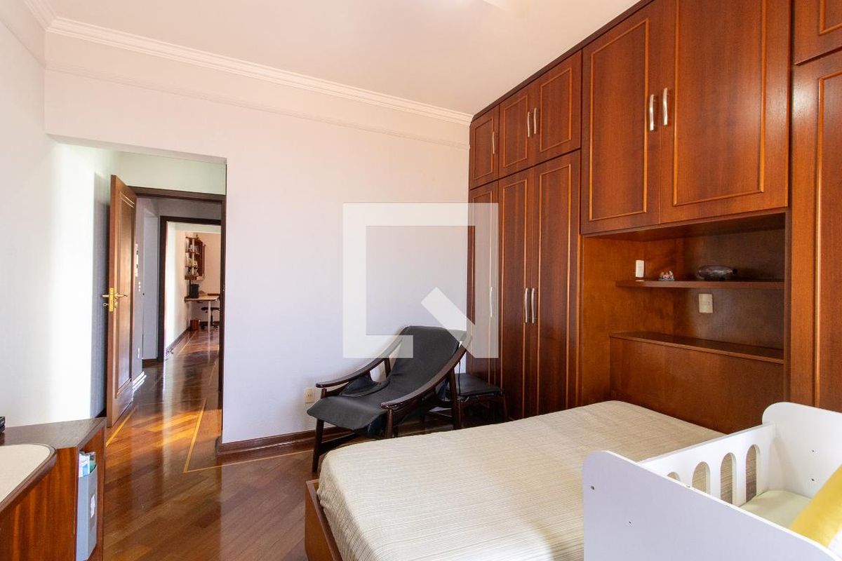 Casa à Venda - Taquaral, 4 Quartos,  430 m2 em , Campinas - sp | SoloBR