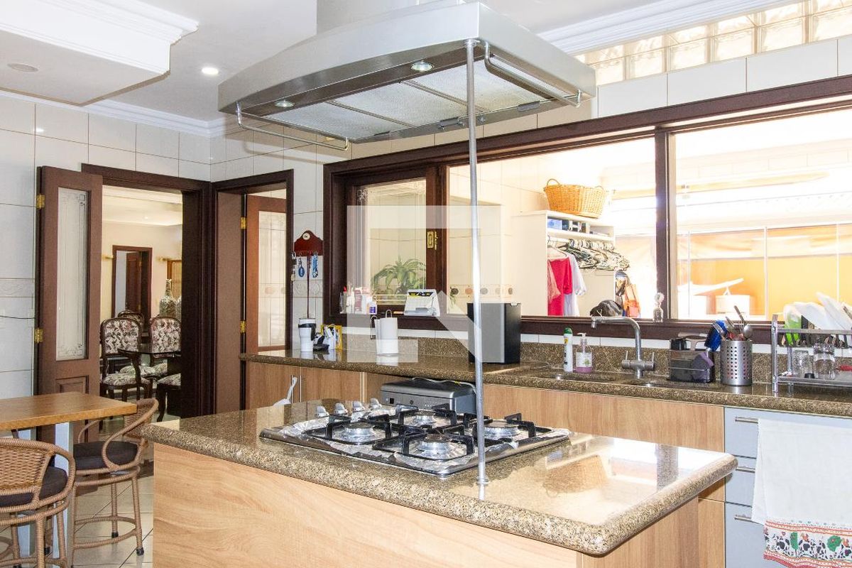 Casa à Venda - Taquaral, 4 Quartos,  430 m2 em , Campinas - sp | SoloBR