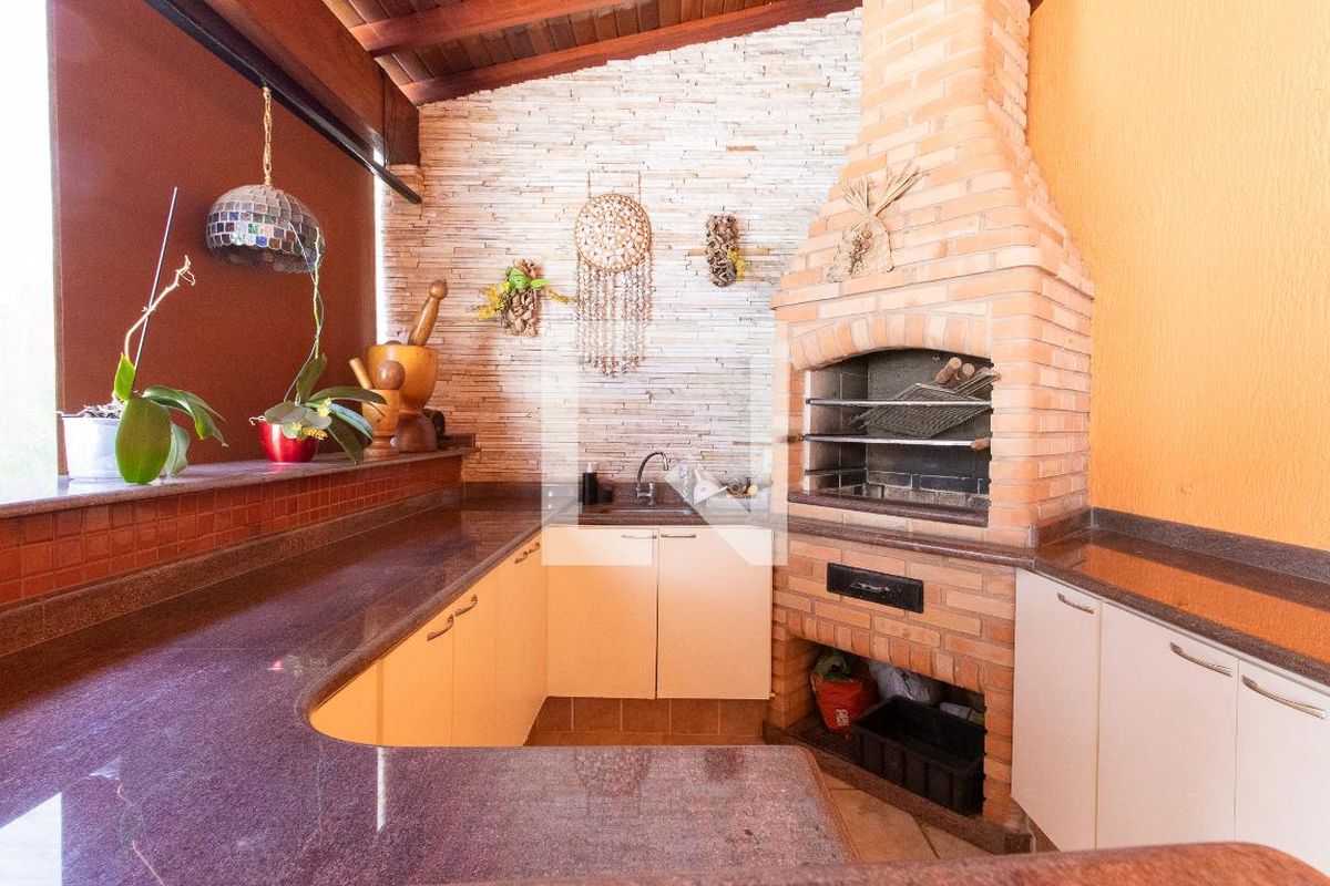 Casa à Venda - Taquaral, 4 Quartos,  430 m2 em , Campinas - sp | SoloBR
