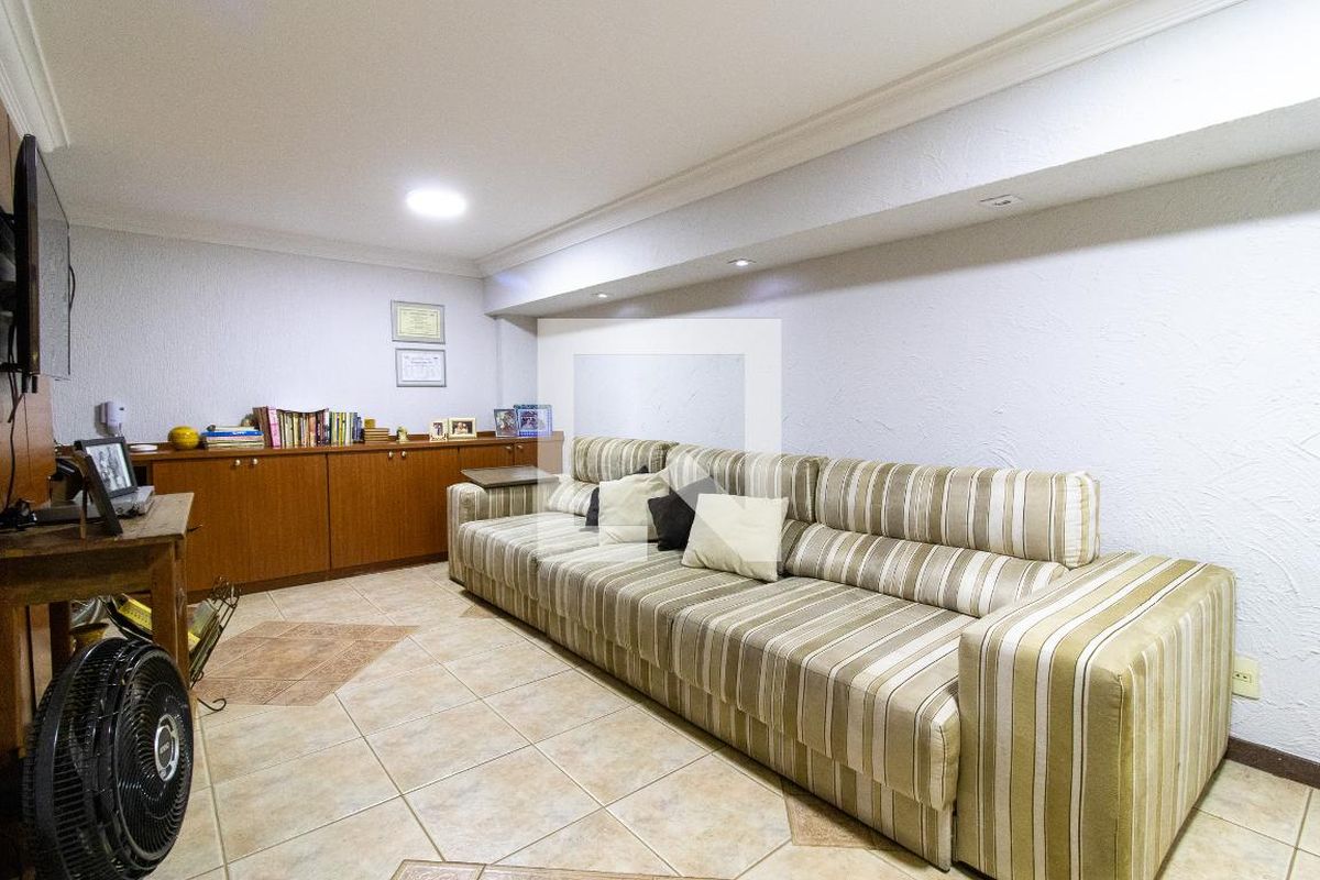 Casa à Venda - Taquaral, 4 Quartos,  430 m2 em , Campinas - sp | SoloBR