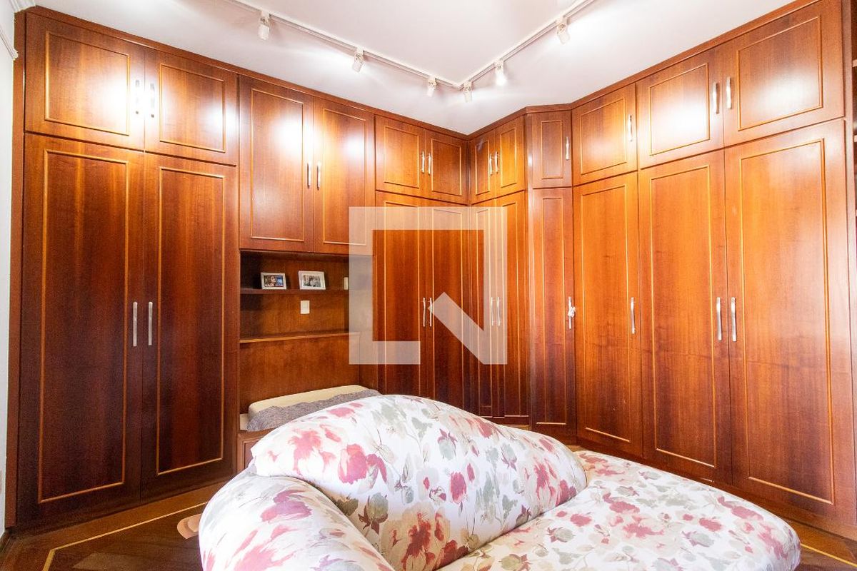 Casa à Venda - Taquaral, 4 Quartos,  430 m2 em , Campinas - sp | SoloBR