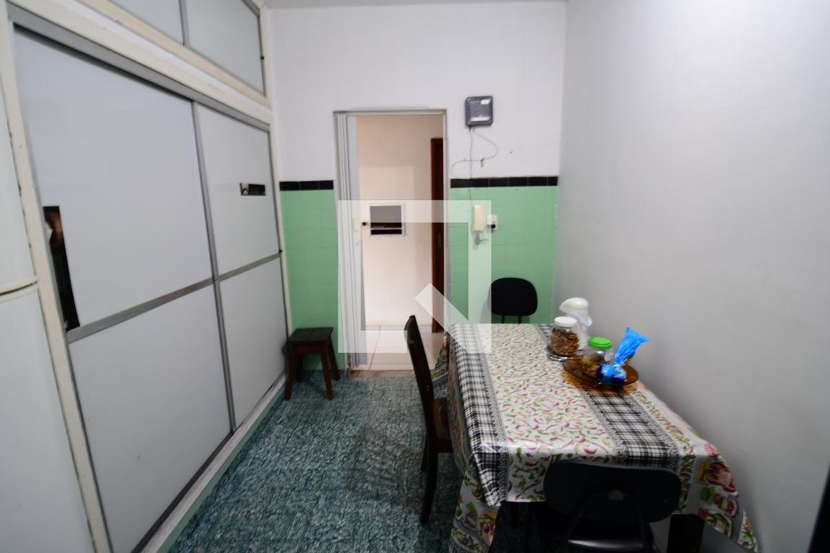 Casa à Venda - Taquaral, 3 Quartos,  150 m2 em , Campinas - sp | SoloBR