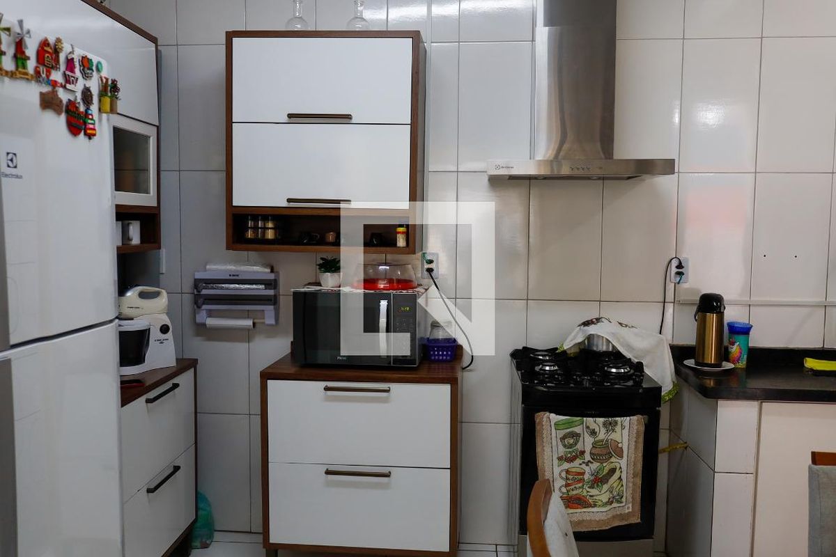 Casa, 4 quartos, 300 m² - Foto 36
