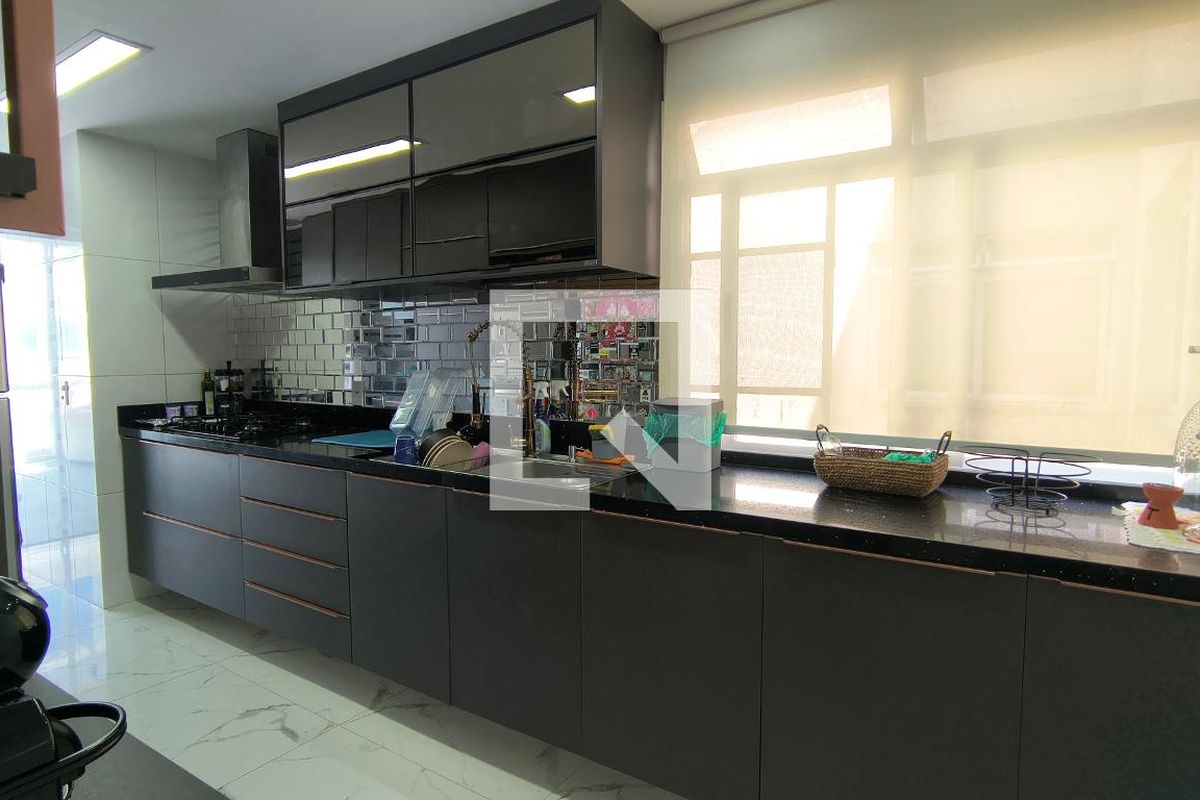 Cobertura, 3 quartos, 202 m² - Foto 38