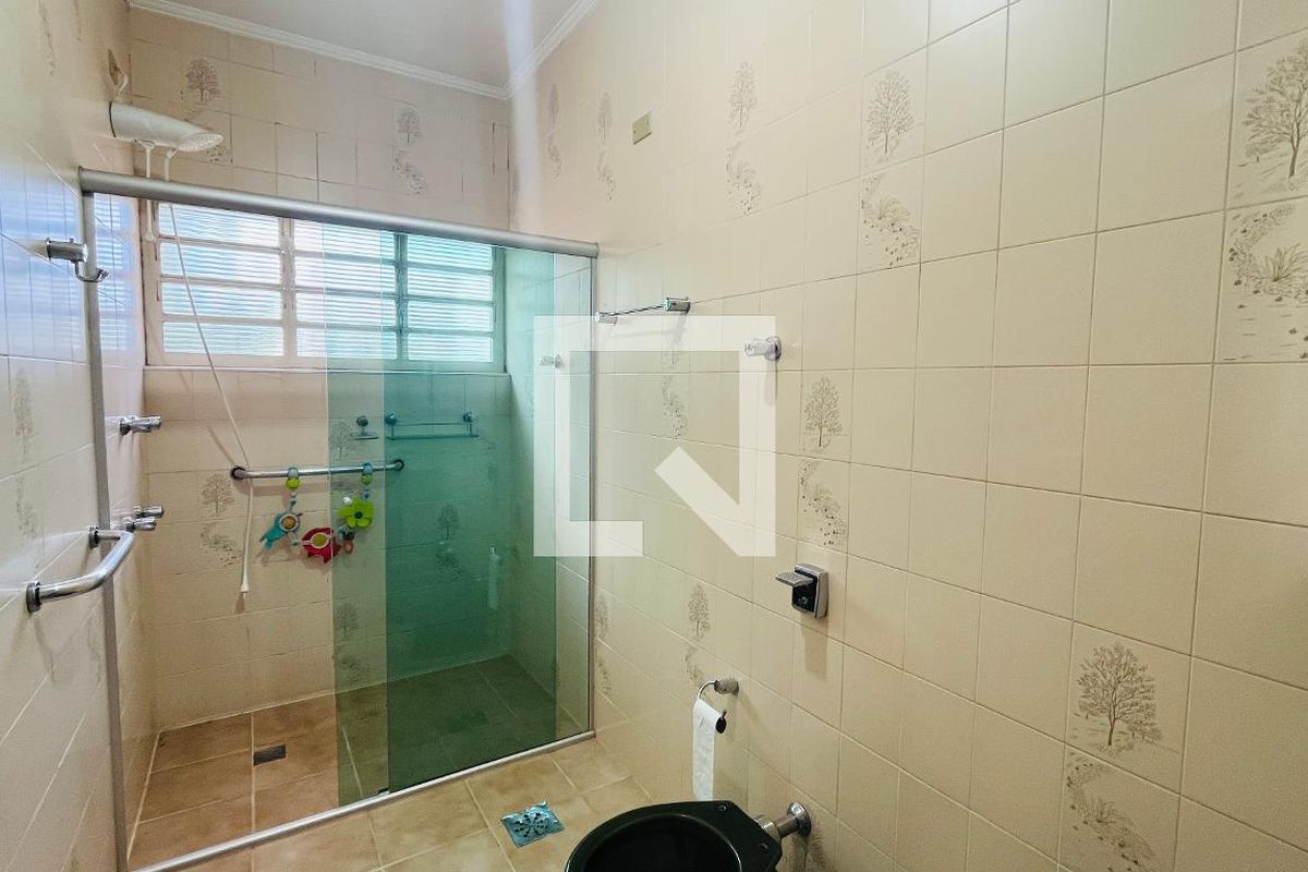 Casa à Venda - Jardim Planalto, 4 Quartos,  263 m2 em , Campinas - sp | SoloBR