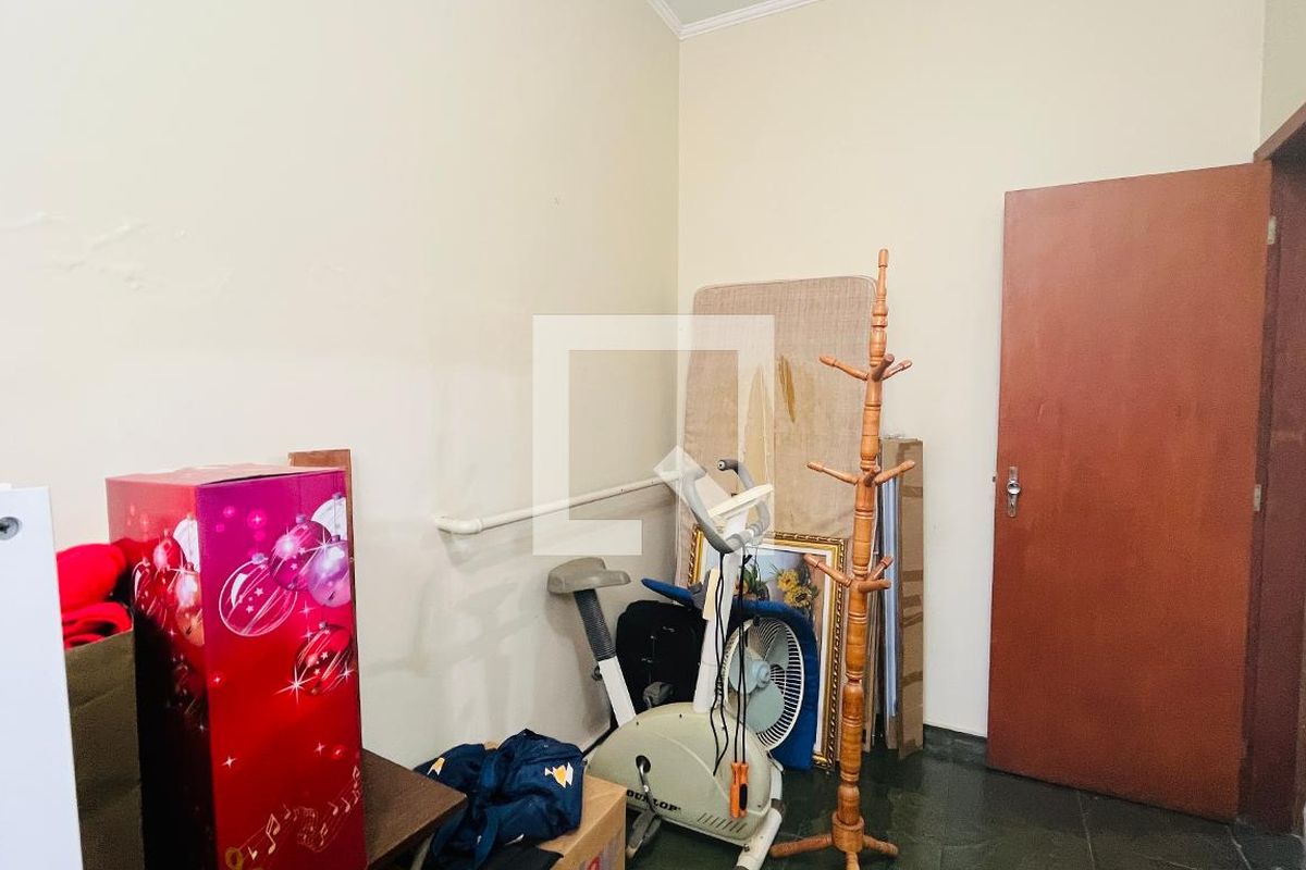 Casa à Venda - Jardim Planalto, 4 Quartos,  263 m2 em , Campinas - sp | SoloBR
