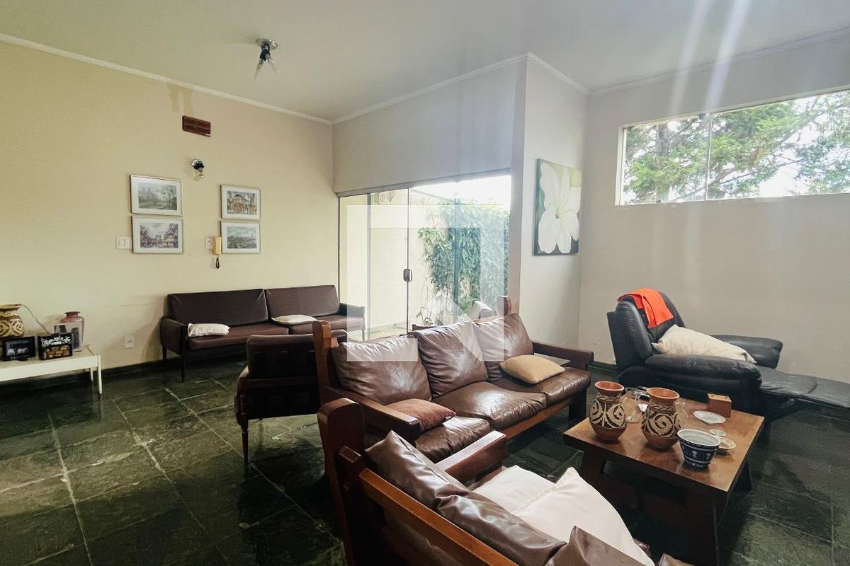 Casa à Venda - Jardim Planalto, 4 Quartos,  263 m2 em , Campinas - sp | SoloBR