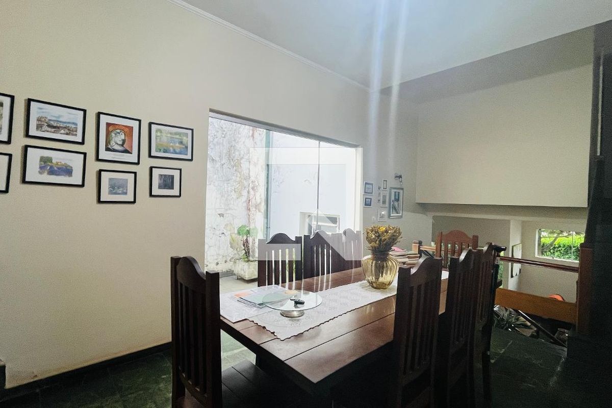 Casa à Venda - Jardim Planalto, 4 Quartos,  263 m2 em , Campinas - sp | SoloBR