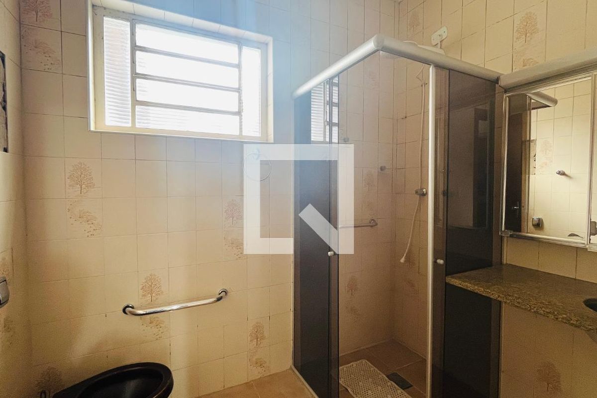 Casa à Venda - Jardim Planalto, 4 Quartos,  263 m2 em , Campinas - sp | SoloBR