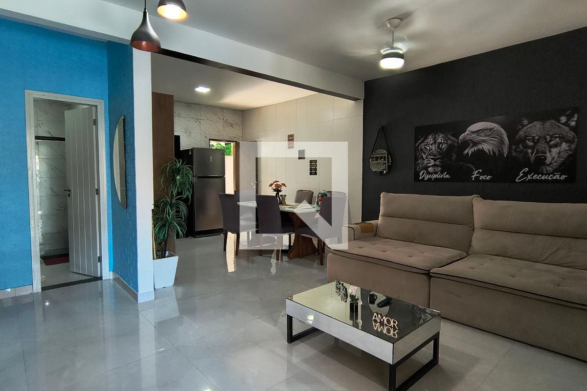 Casa, 2 quartos, 180 m² - Foto 1