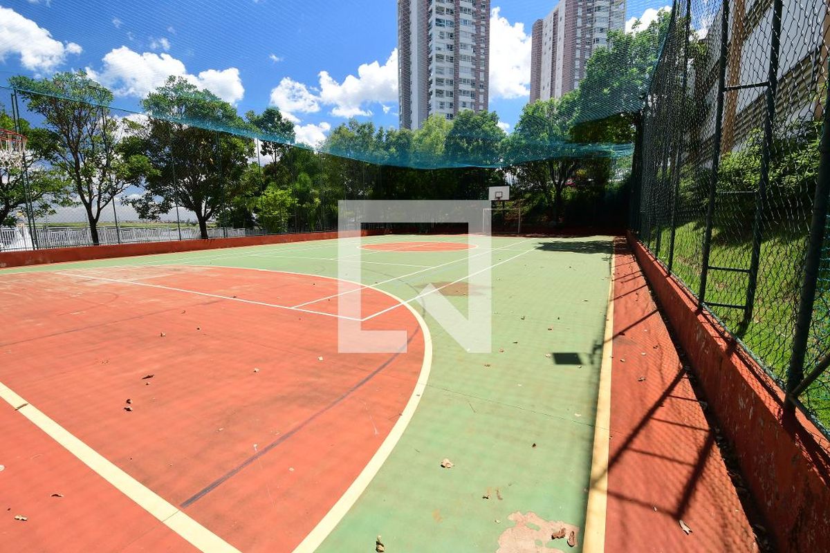 Apartamento à Venda - Mansões Santo Antônio, 3 Quartos,  137 m2 em , Campinas - sp | SoloBR