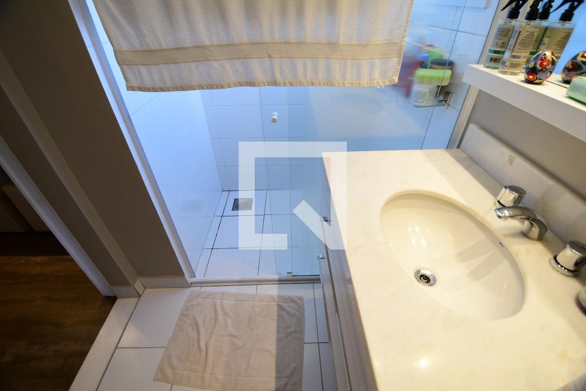 Apartamento à Venda - Mansões Santo Antônio, 3 Quartos,  137 m2 em , Campinas - sp | SoloBR