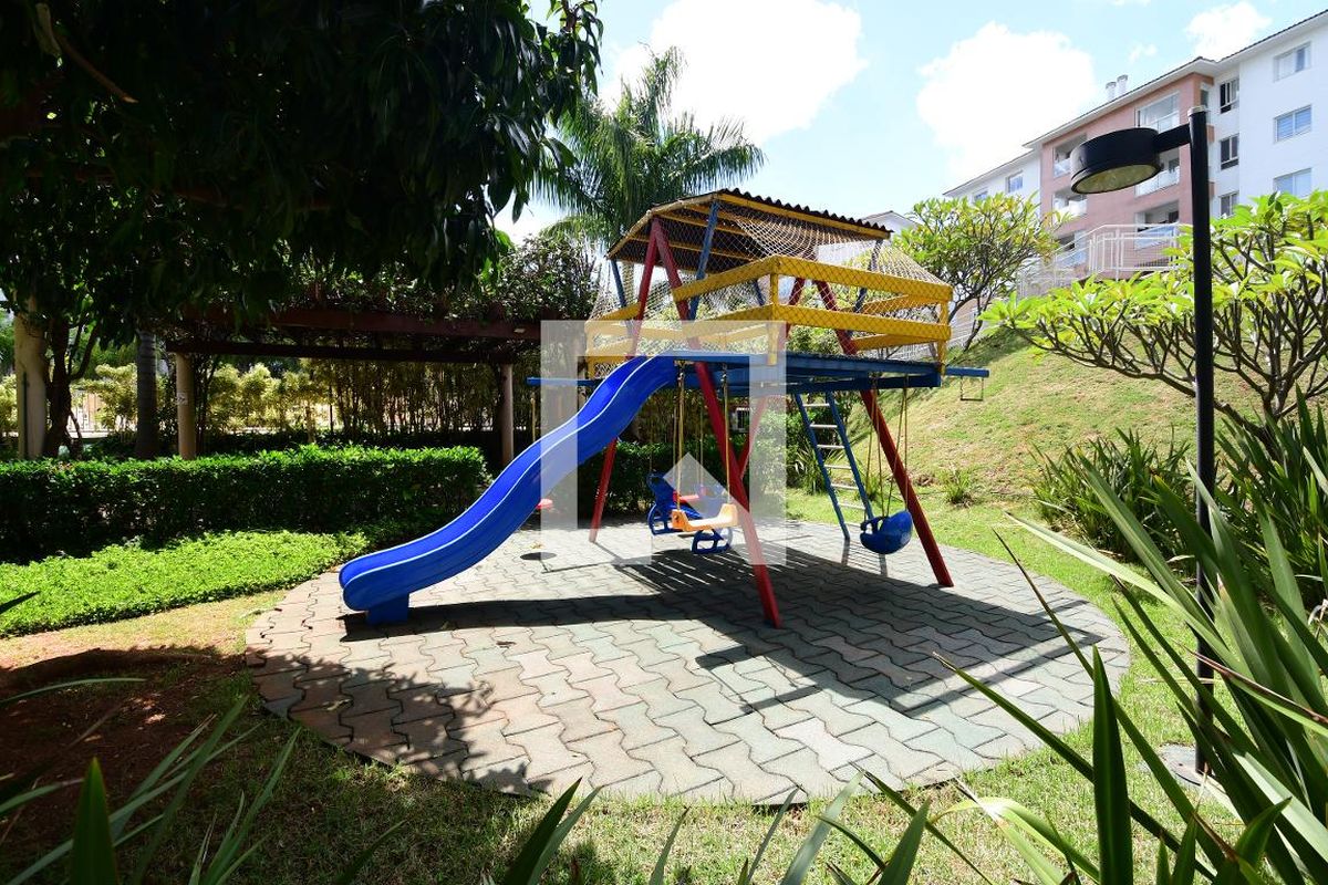 Apartamento à Venda - Mansões Santo Antônio, 3 Quartos,  137 m2 em , Campinas - sp | SoloBR