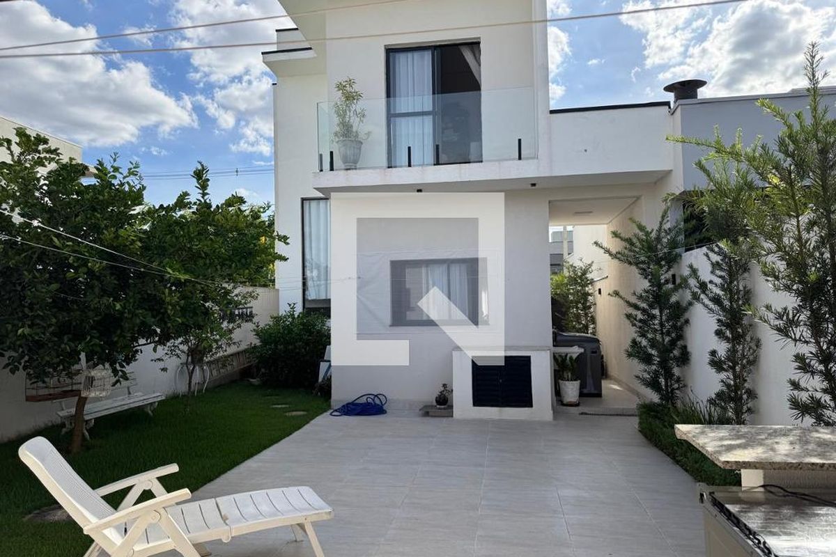 Casa à Venda - Lot. Alphaville Campinas, 3 Quartos,  140 m2 em , Campinas - sp | SoloBR