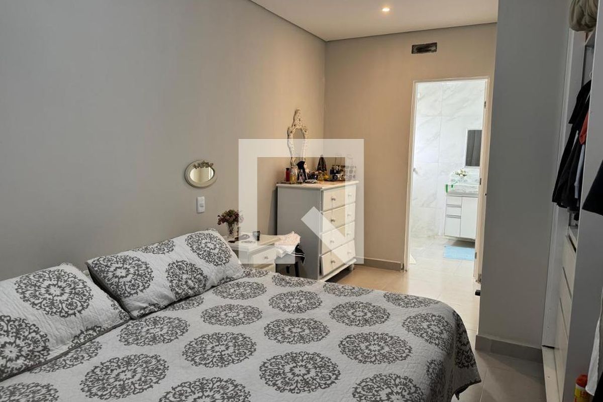 Casa à Venda - Lot. Alphaville Campinas, 3 Quartos,  140 m2 em , Campinas - sp | SoloBR