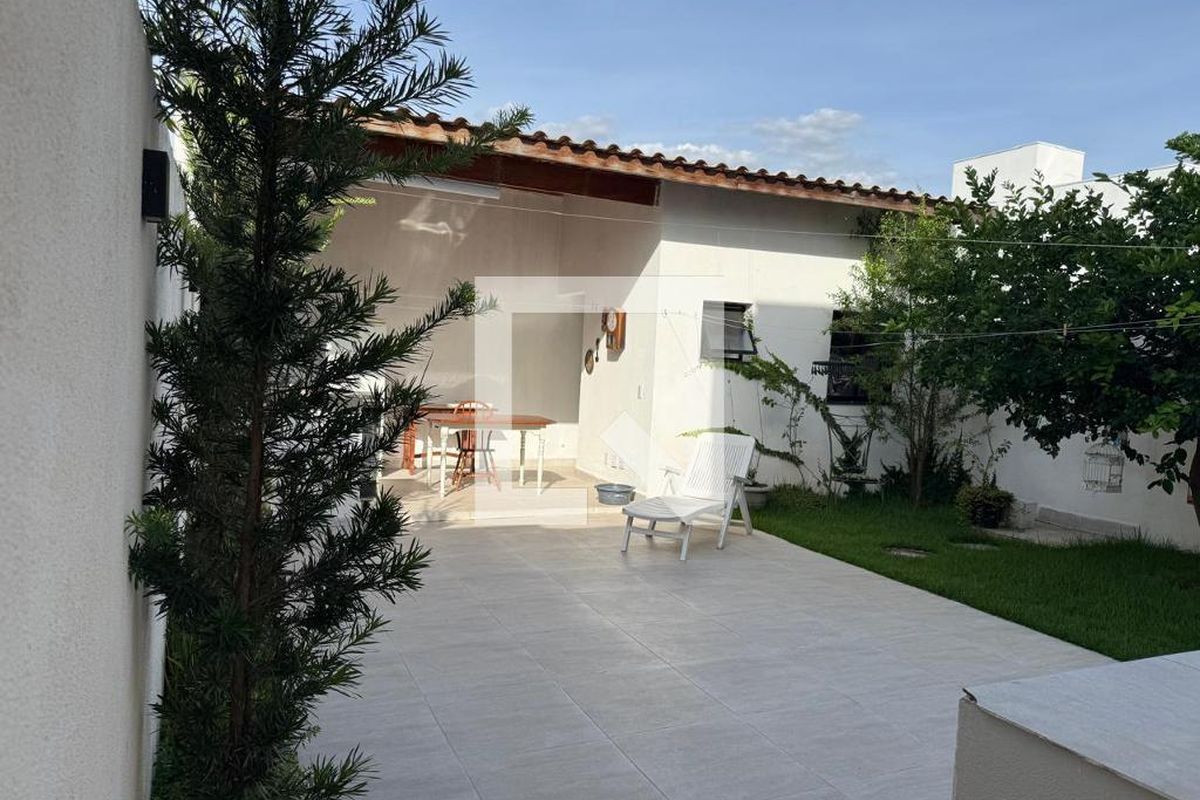 Casa à Venda - Lot. Alphaville Campinas, 3 Quartos,  140 m2 em , Campinas - sp | SoloBR