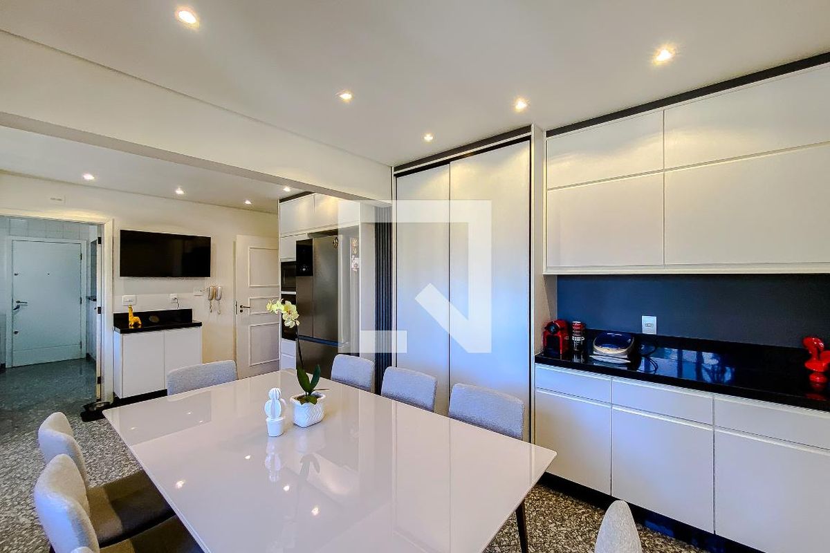 Apartamento, 3 quartos, 196 m² - Foto 60