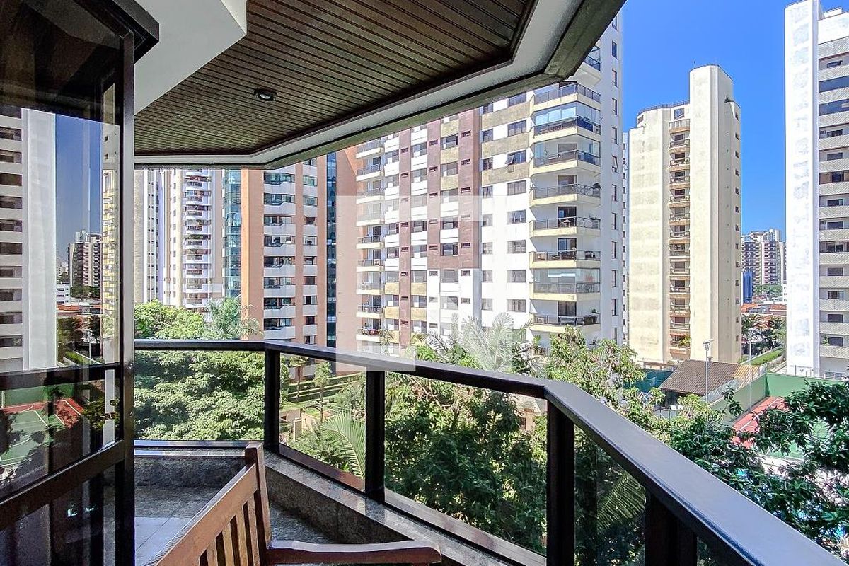 Apartamento, 3 quartos, 196 m² - Foto 12