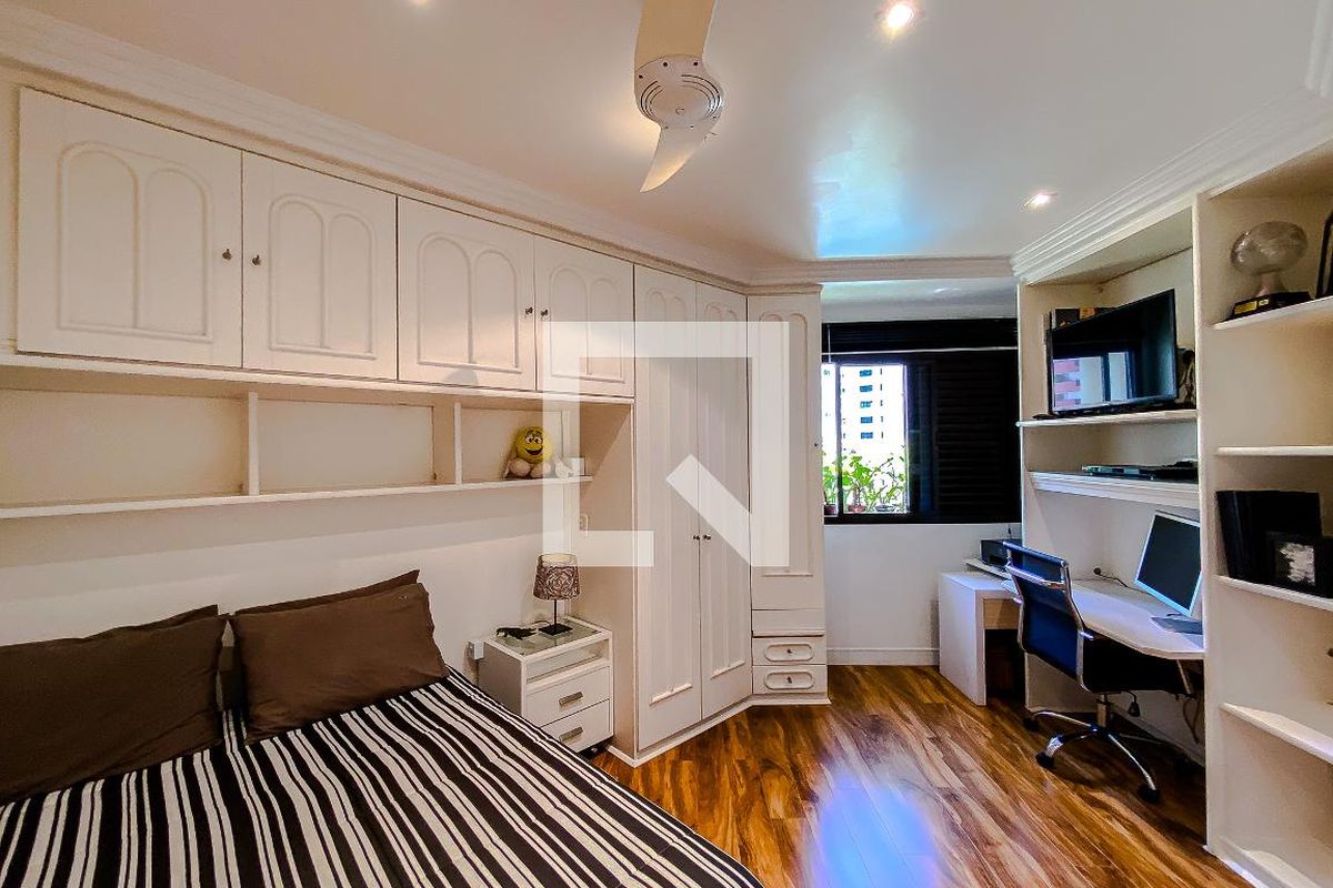 Apartamento, 3 quartos, 196 m² - Foto 37