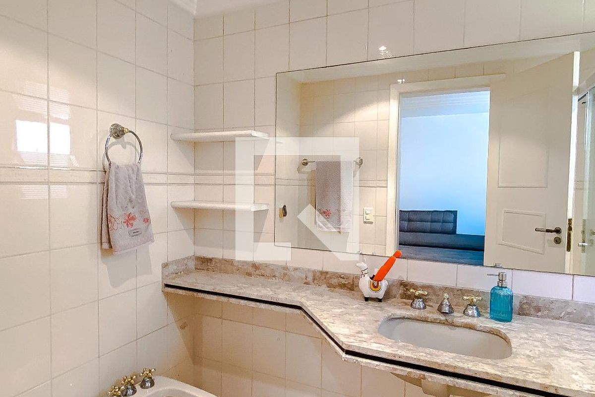 Apartamento, 3 quartos, 196 m² - Foto 33