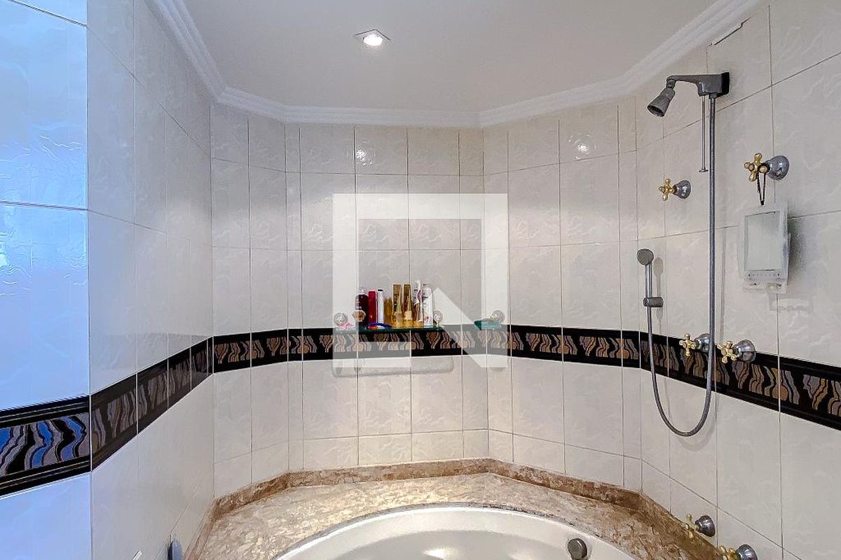 Apartamento, 3 quartos, 196 m² - Foto 53