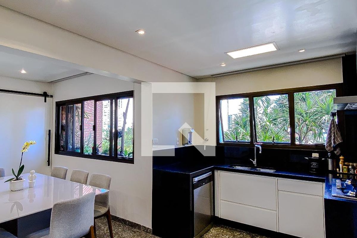 Apartamento, 3 quartos, 196 m² - Foto 64