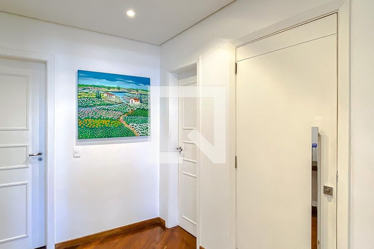 Apartamento, 3 quartos, 196 m² - Foto 4
