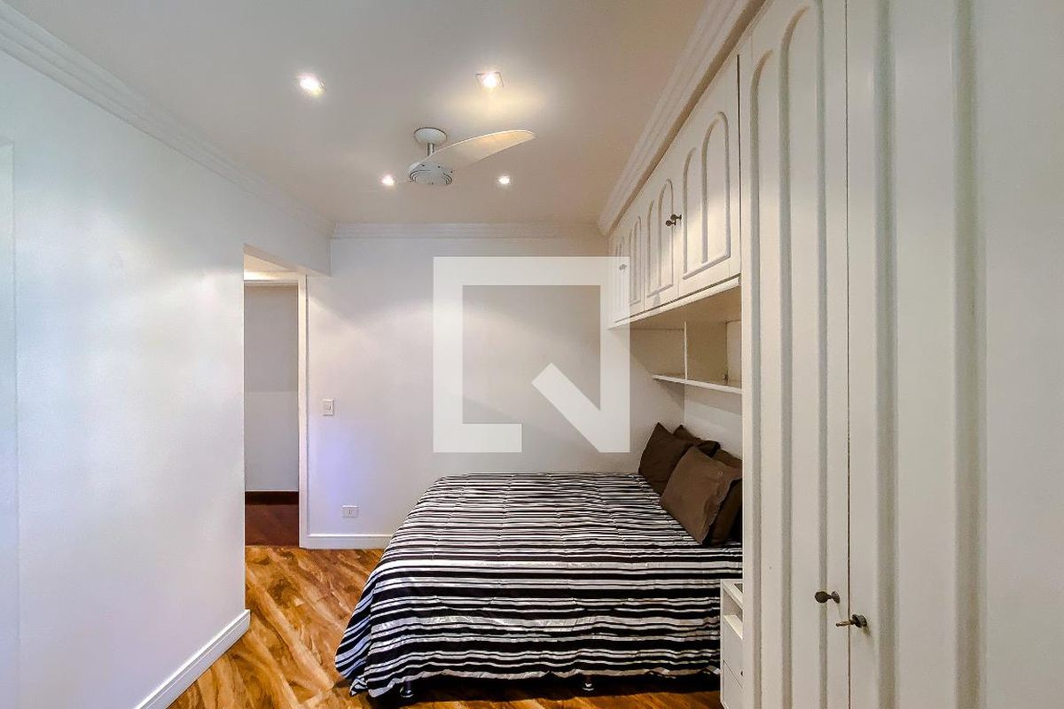 Apartamento, 3 quartos, 196 m² - Foto 38