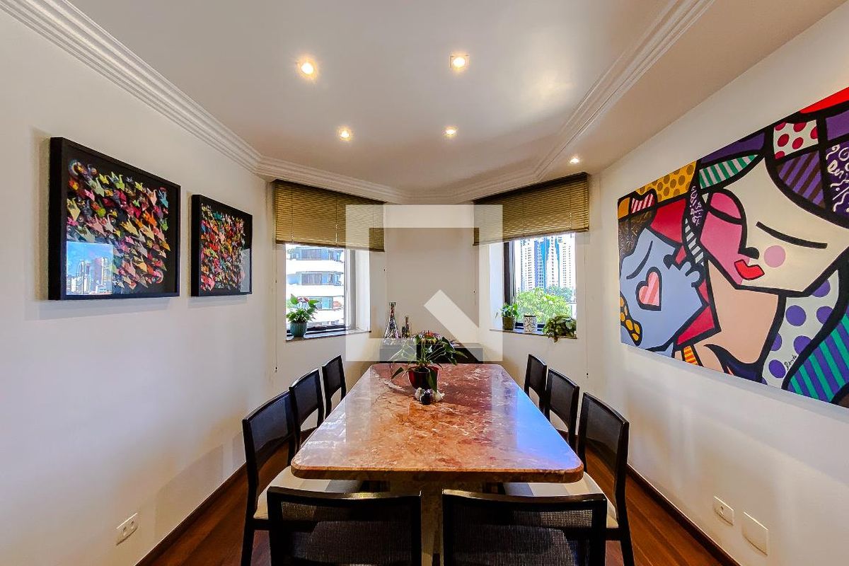 Apartamento, 3 quartos, 196 m² - Foto 19