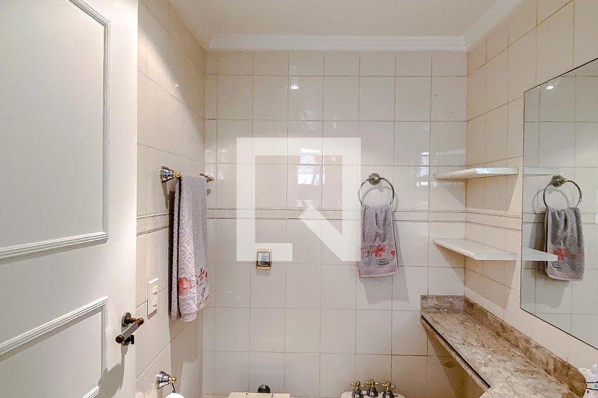 Apartamento, 3 quartos, 196 m² - Foto 35