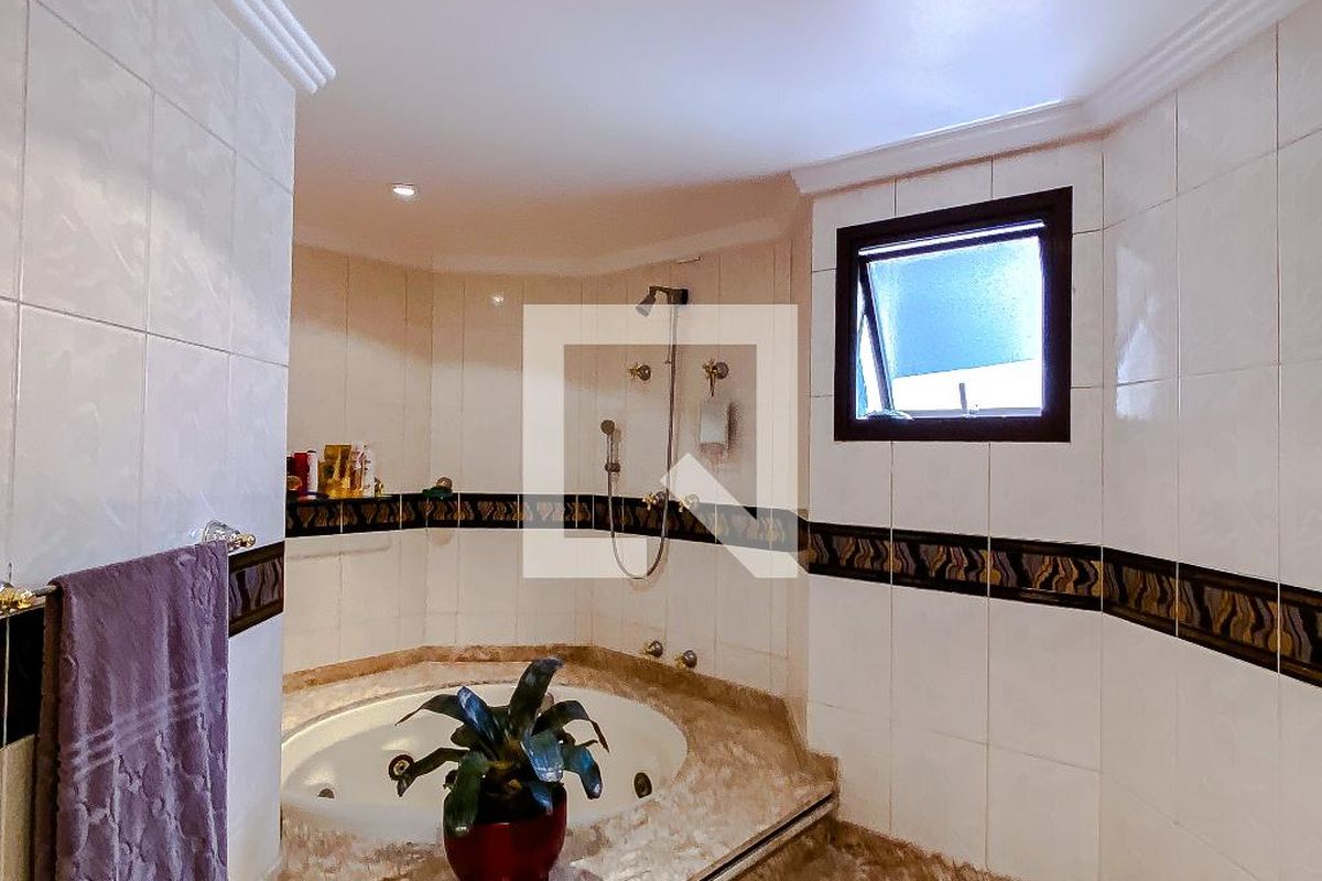 Apartamento, 3 quartos, 196 m² - Foto 52
