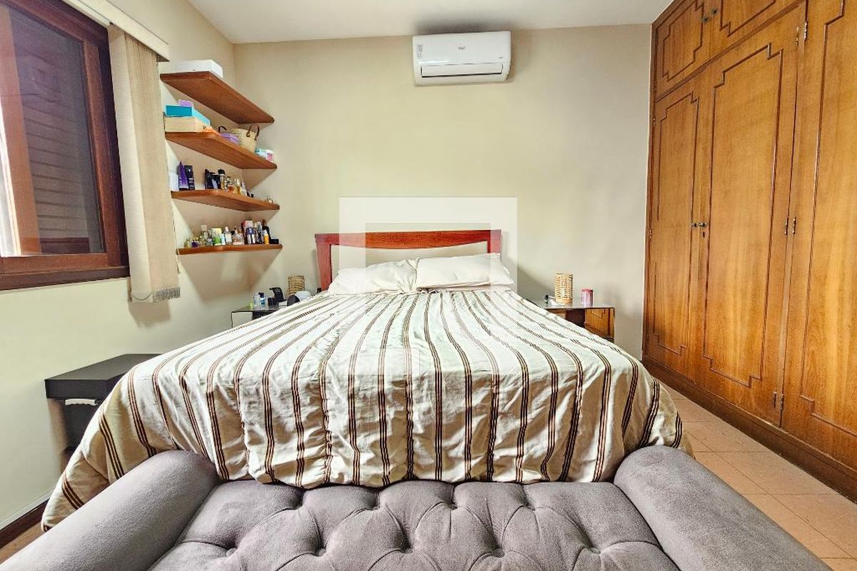 Casa, 5 quartos, 300 m² - Foto 49