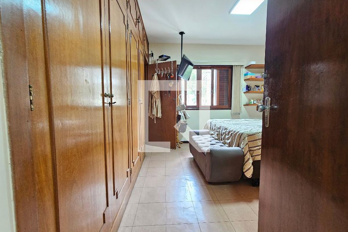 Casa, 5 quartos, 300 m² - Foto 39
