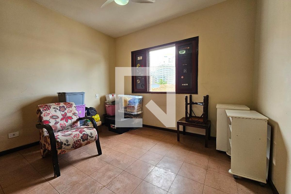 Casa, 5 quartos, 300 m² - Foto 21