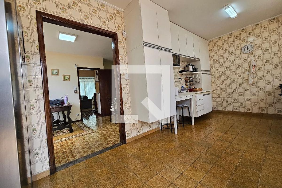 Casa, 5 quartos, 300 m² - Foto 67