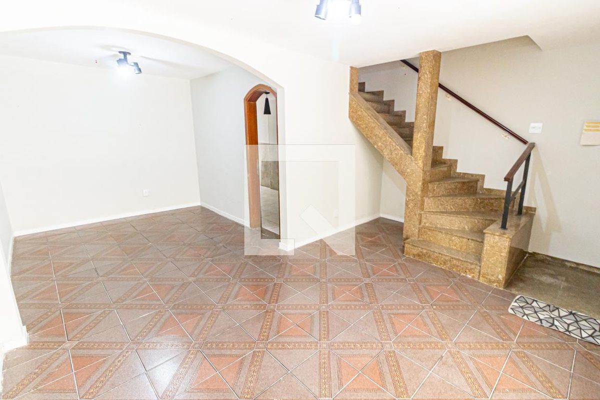 Casa, 5 quartos, 100 m² - Foto 1