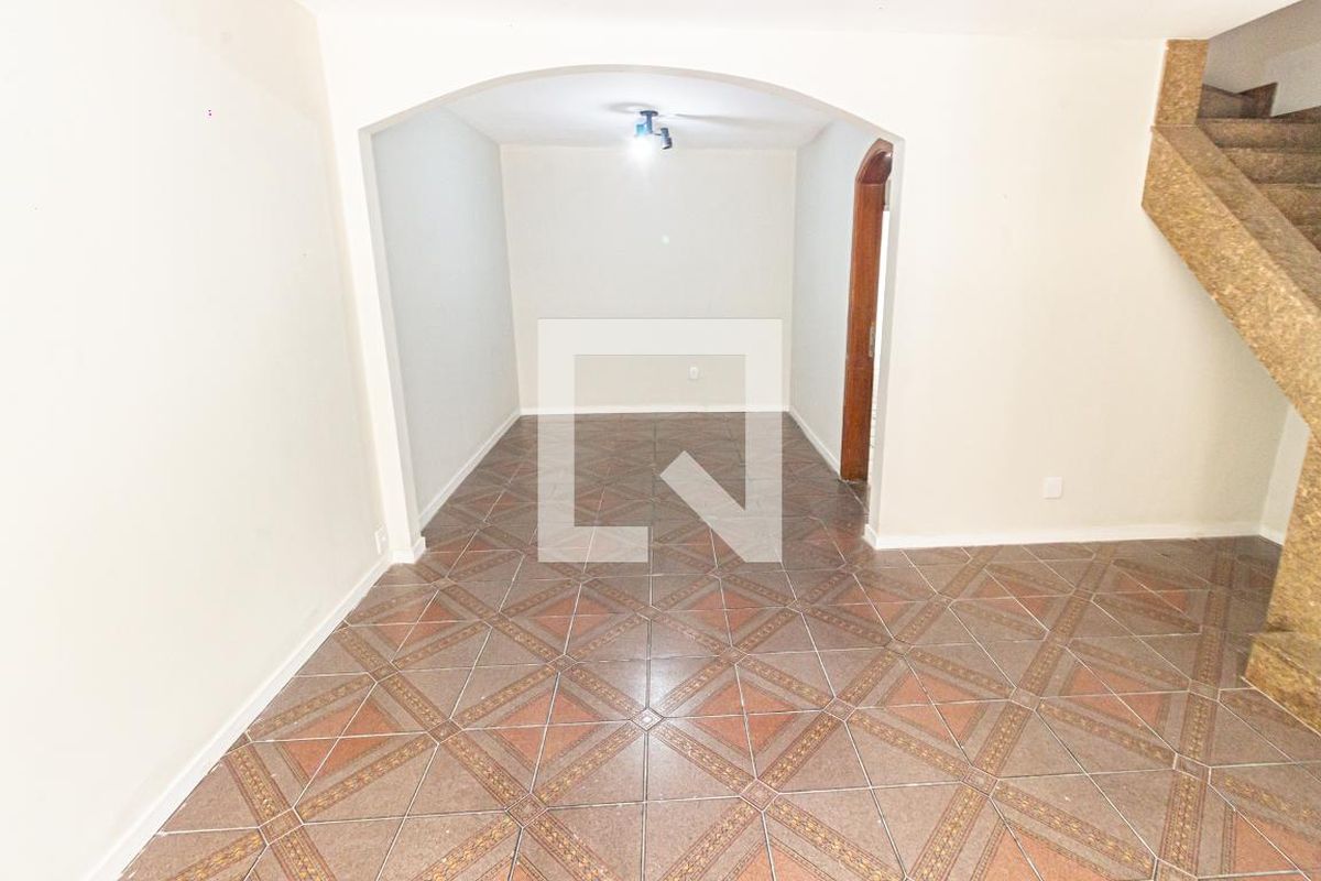 Casa, 5 quartos, 100 m² - Foto 2