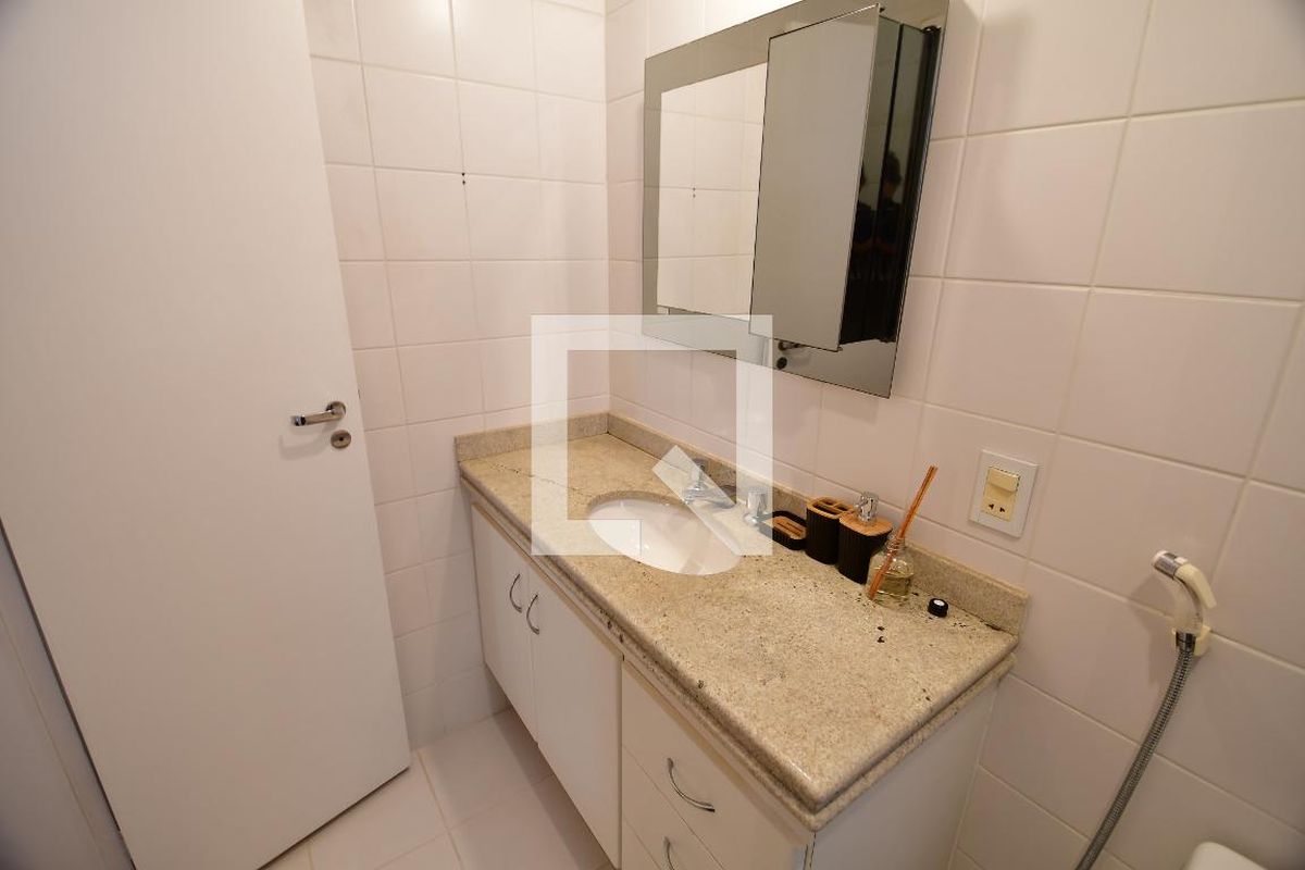 Apartamento à Venda - Cambuí, 3 Quartos,  240 m2 em , Campinas - sp | SoloBR