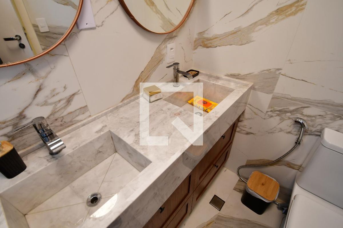 Apartamento à Venda - Cambuí, 3 Quartos,  240 m2 em , Campinas - sp | SoloBR