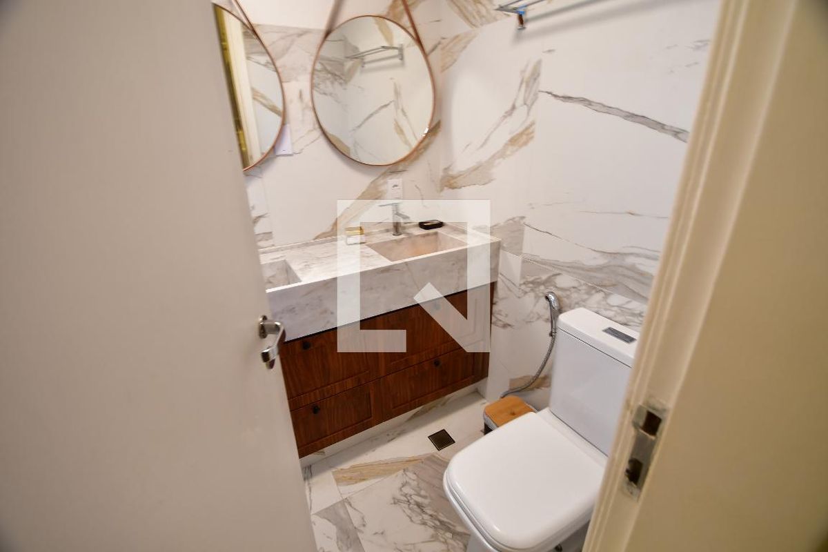 Apartamento à Venda - Cambuí, 3 Quartos,  240 m2 em , Campinas - sp | SoloBR