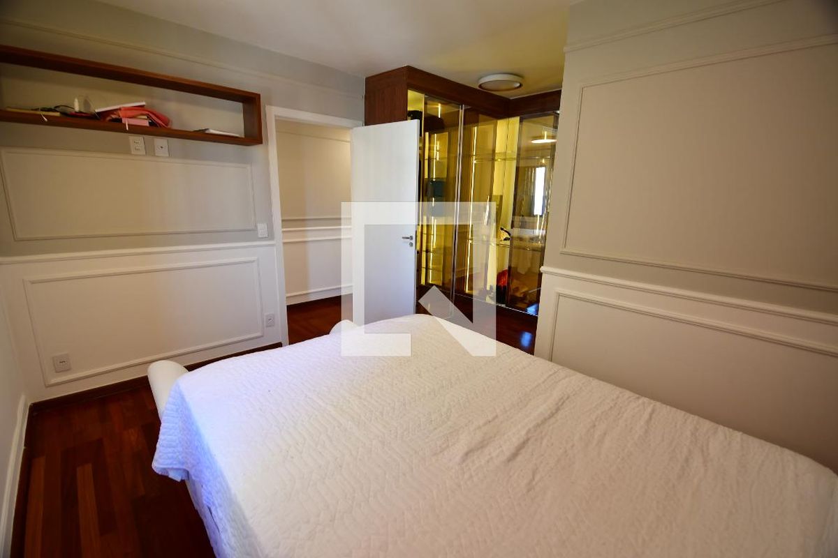 Apartamento à Venda - Cambuí, 3 Quartos,  240 m2 em , Campinas - sp | SoloBR