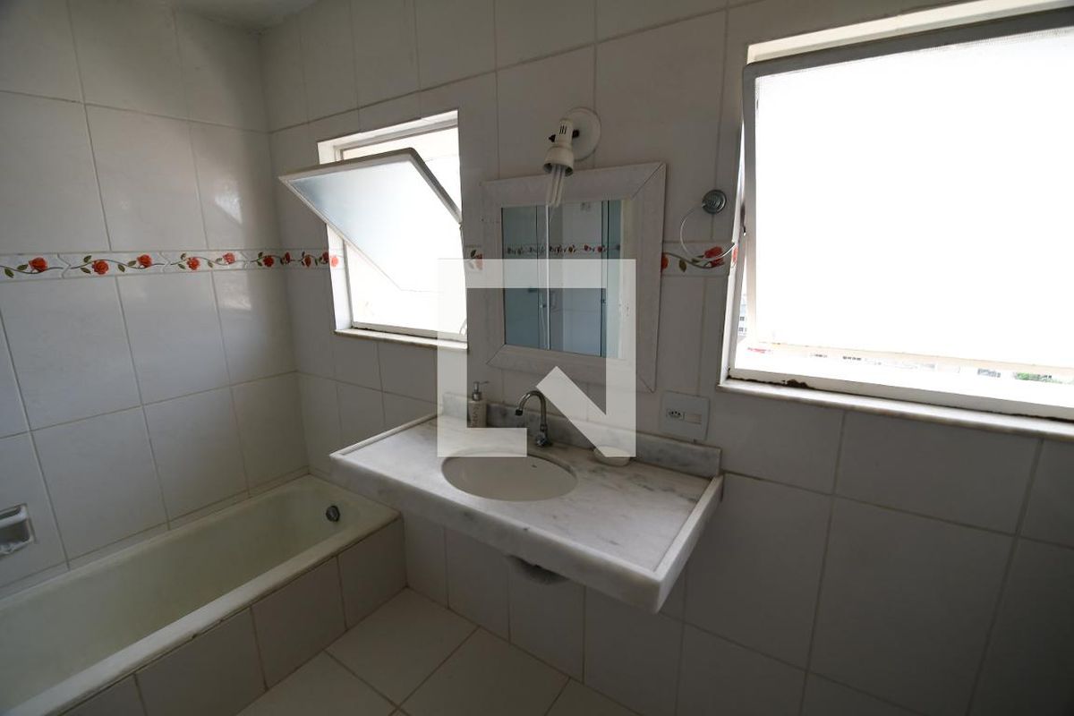 Apartamento à Venda - Centro, 3 Quartos,  168 m2 em , Campinas - sp | SoloBR