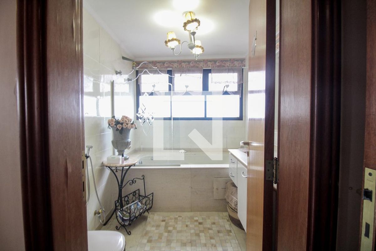 Apartamento, 4 quartos, 186 m² - Foto 38